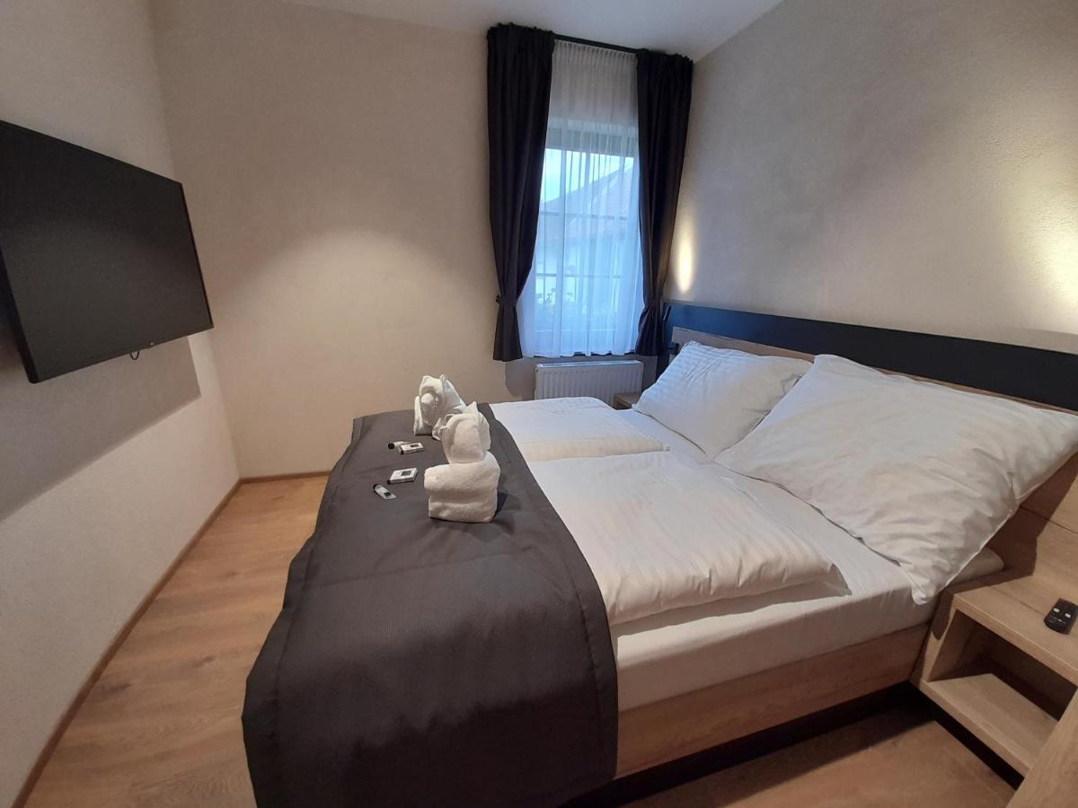 Residence Klazary U Zumberka - Terasove Apartmany Kamenna Buitenkant foto