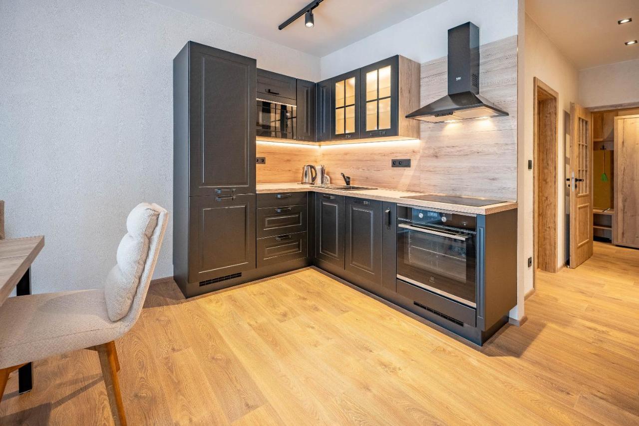 Residence Klazary U Zumberka - Terasove Apartmany Kamenna Buitenkant foto
