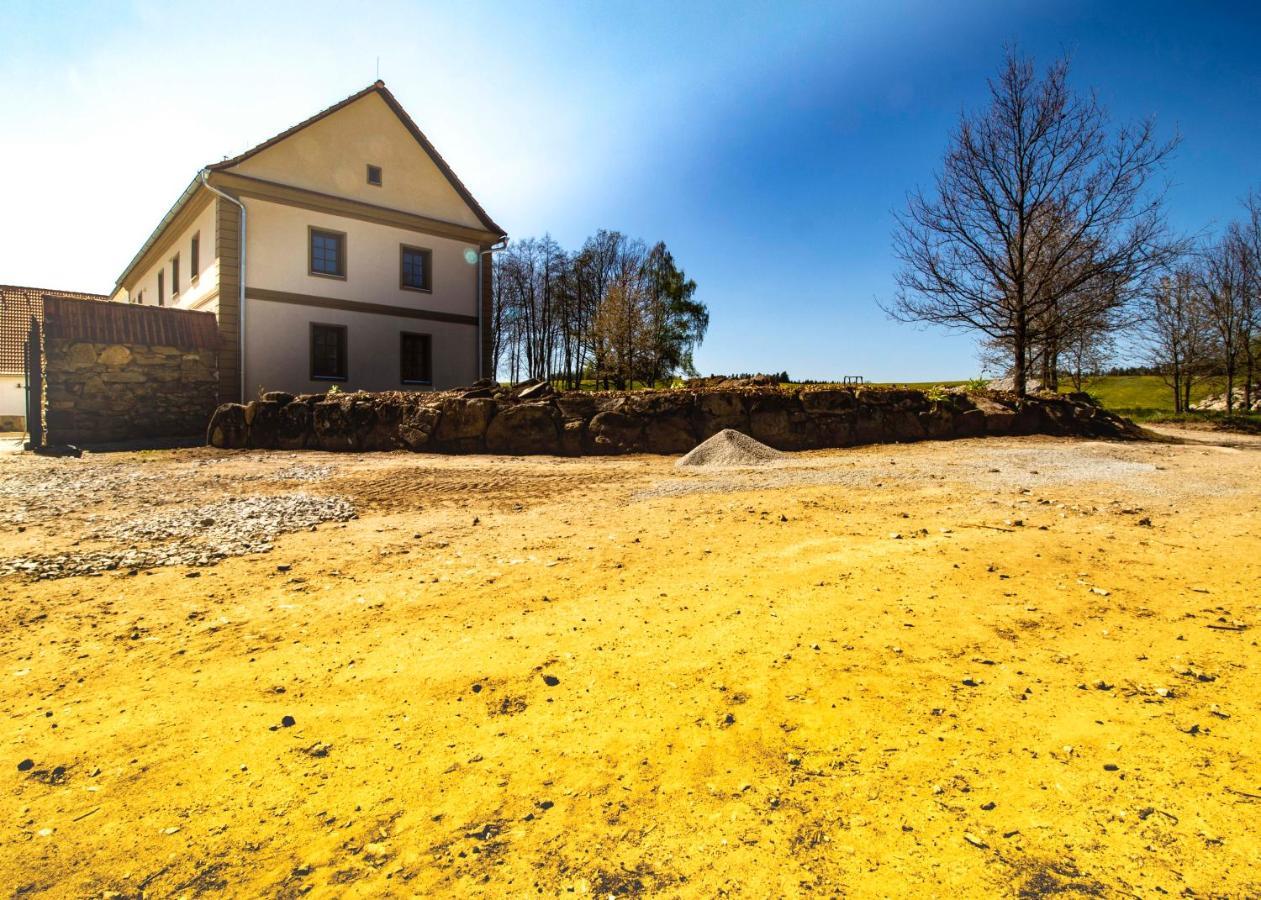 Residence Klazary U Zumberka - Terasove Apartmany Kamenna Buitenkant foto